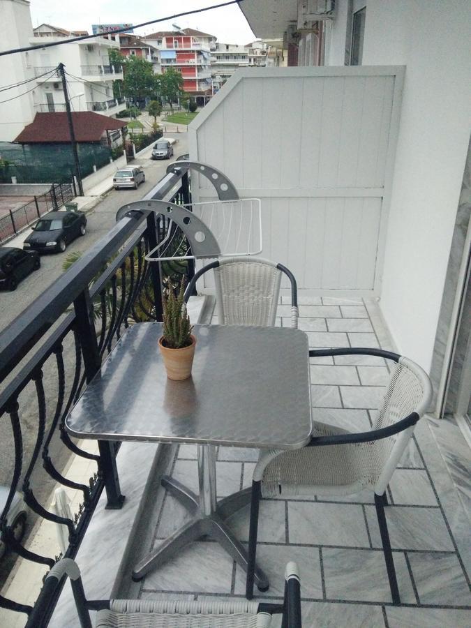 Giannis Hotel Paralía Eksteriør billede